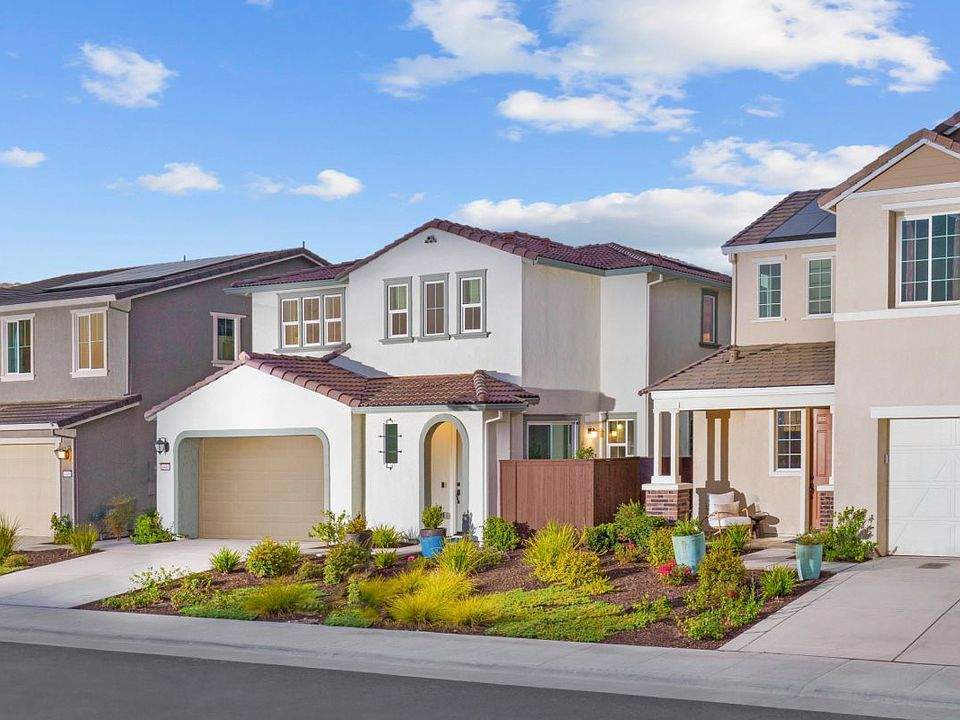 New Homes For In Folsom Ranch