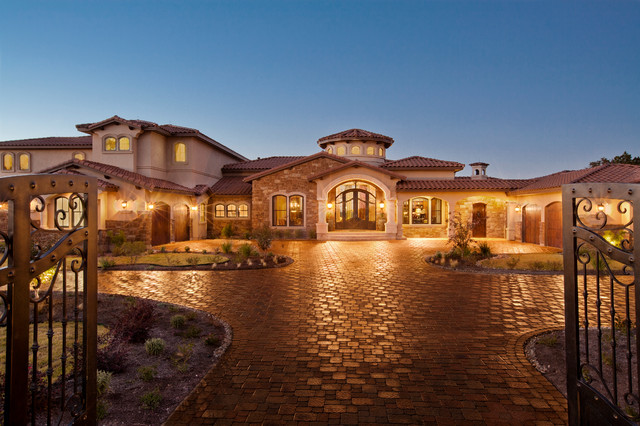 luxury-homes-exterior